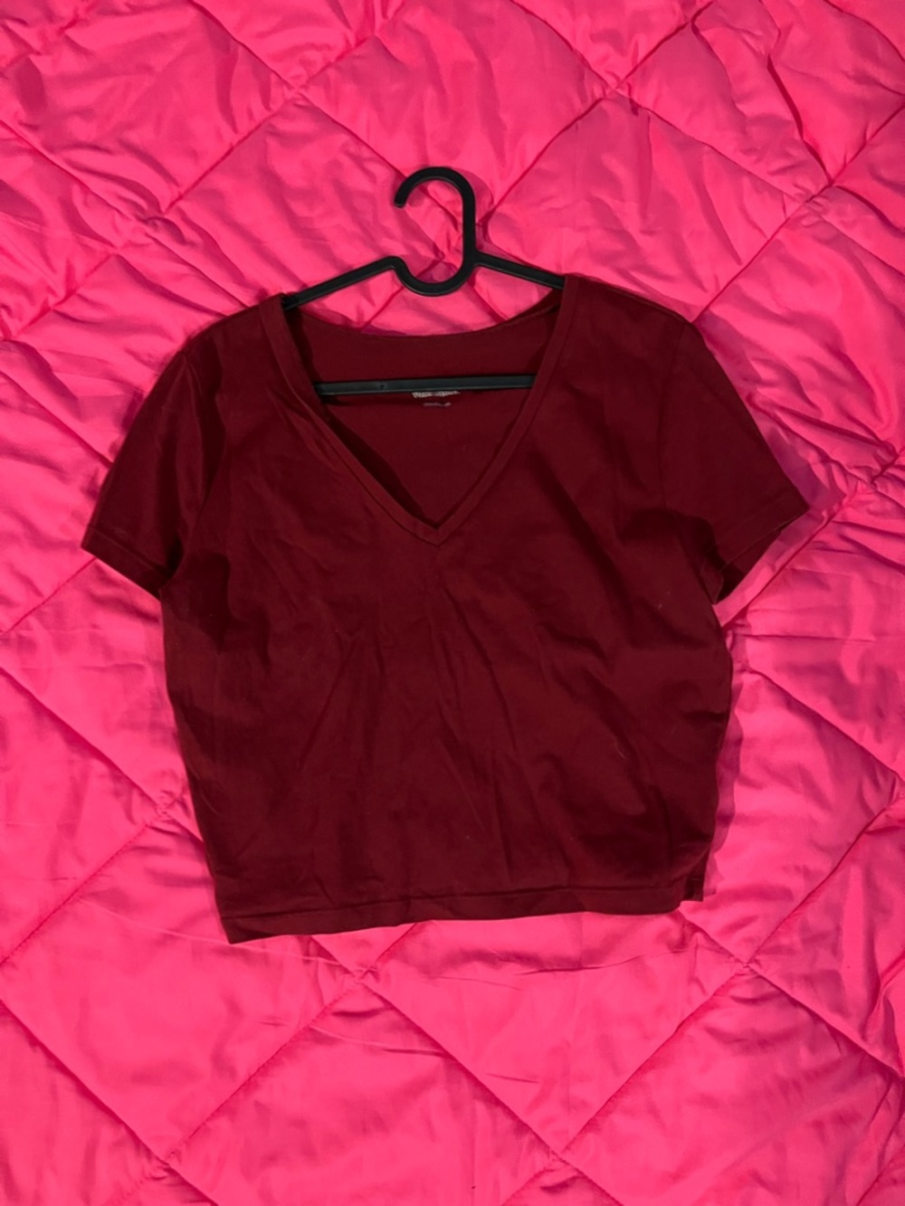 wild fable Burgundy V-Neck Crop Tee
